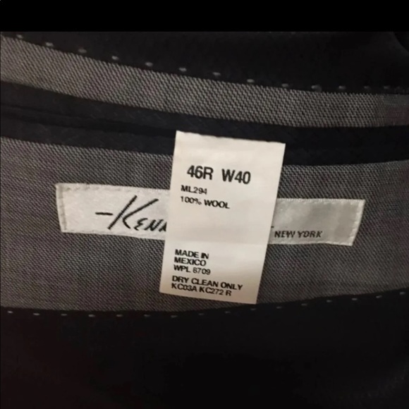 Kenneth Cole suit - Picture 3 of 4